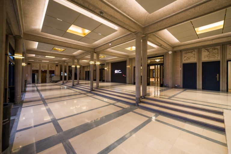 Palais des Congrès - Hall d'accueil (Niv 0)